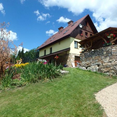 Apartments Vecernik Rokytnice Рокитнице над Ийзероу Екстериор снимка