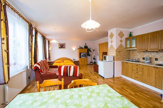 Apartments Vecernik Rokytnice Рокитнице над Ийзероу Екстериор снимка